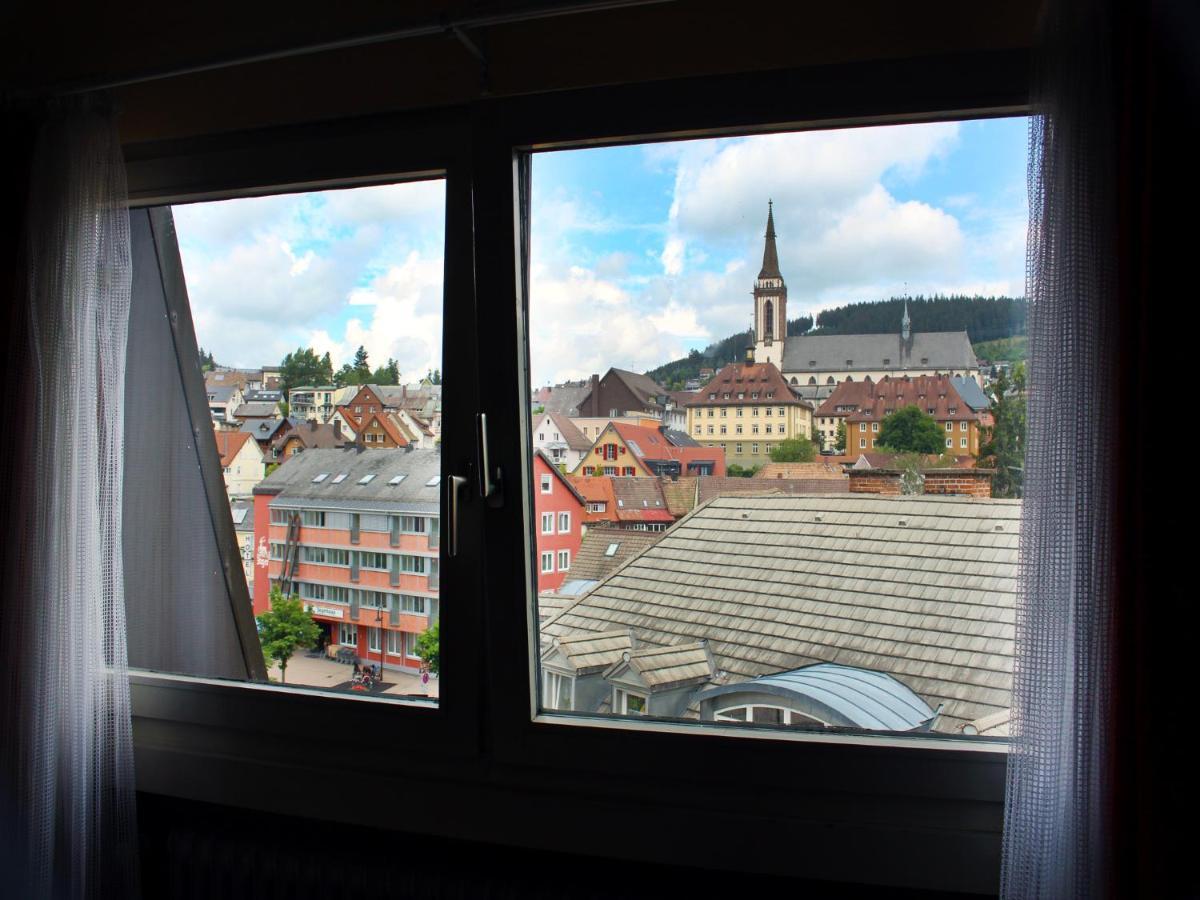 Hotel Neustaedter Hof Titisee-Neustadt Buitenkant foto